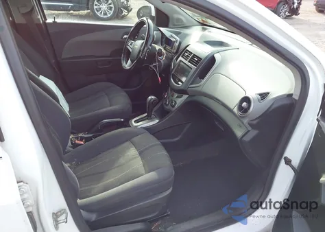 2013 Chevrolet Sonic Lt Auto из США, поврежденный, VIN 1G1JC5SG7D4174058